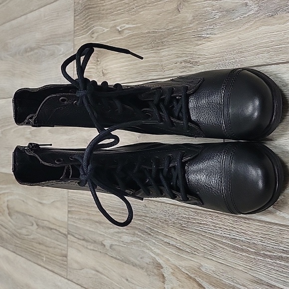 Steve Madden Size 6 Black Troopa Leather Boots NIB - Picture 2 of 10